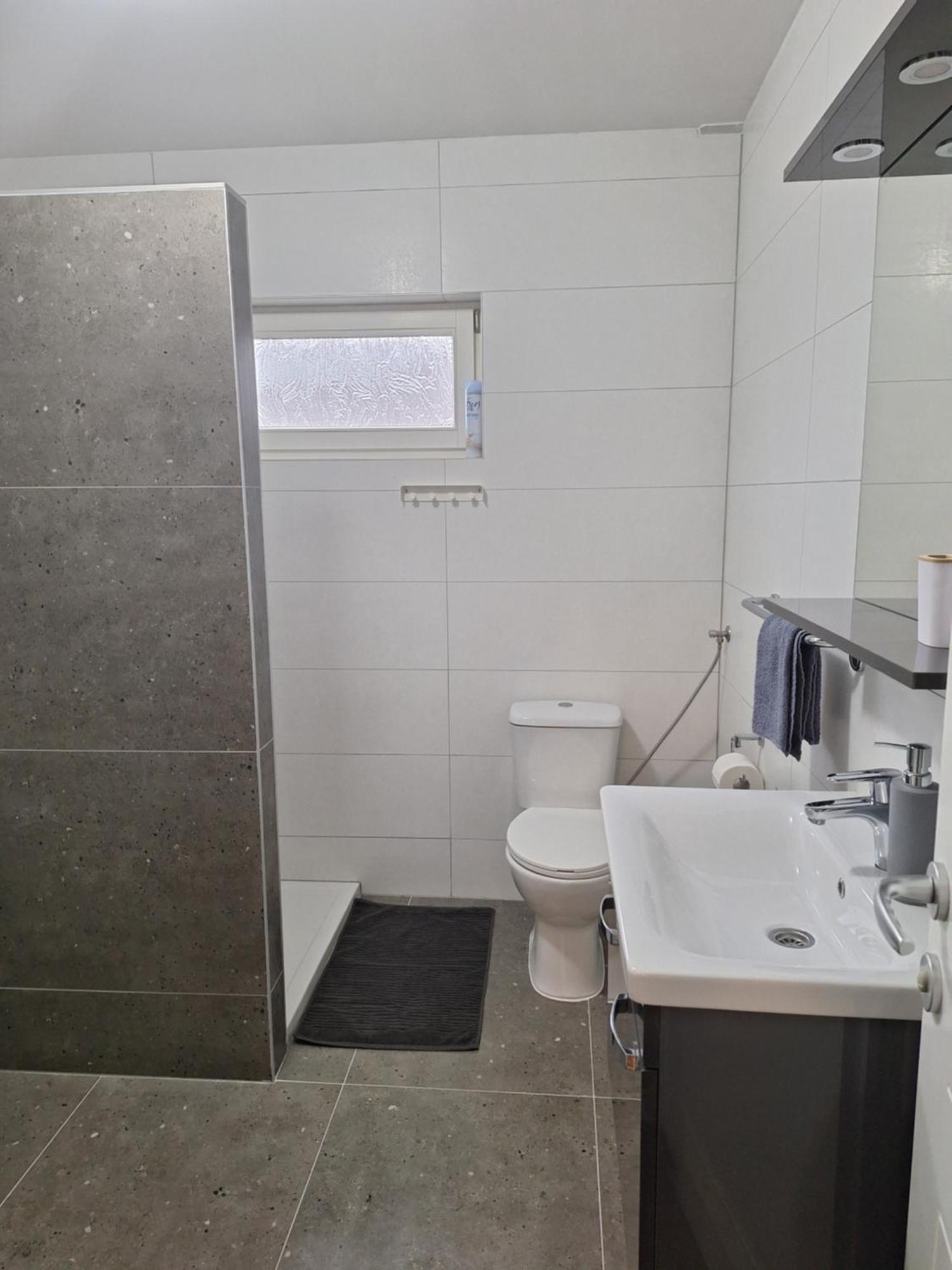 Apartments Place4You Bjelovar Ngoại thất bức ảnh